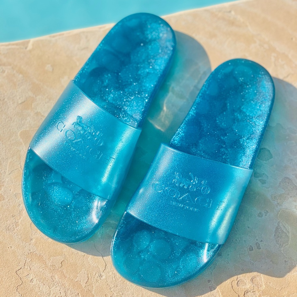 NEW | Coach Ulyssa Pool Slides